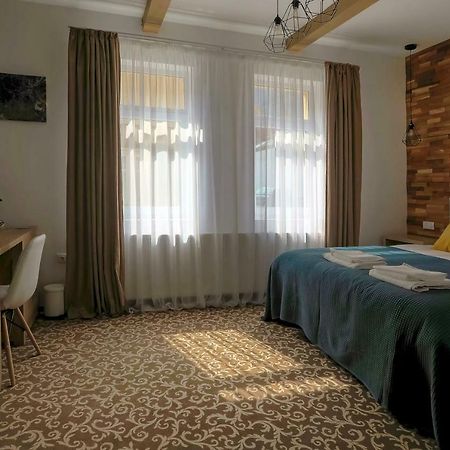 קאמפולונג מולדובנסק Residence Rooms Bucovina מראה חיצוני תמונה