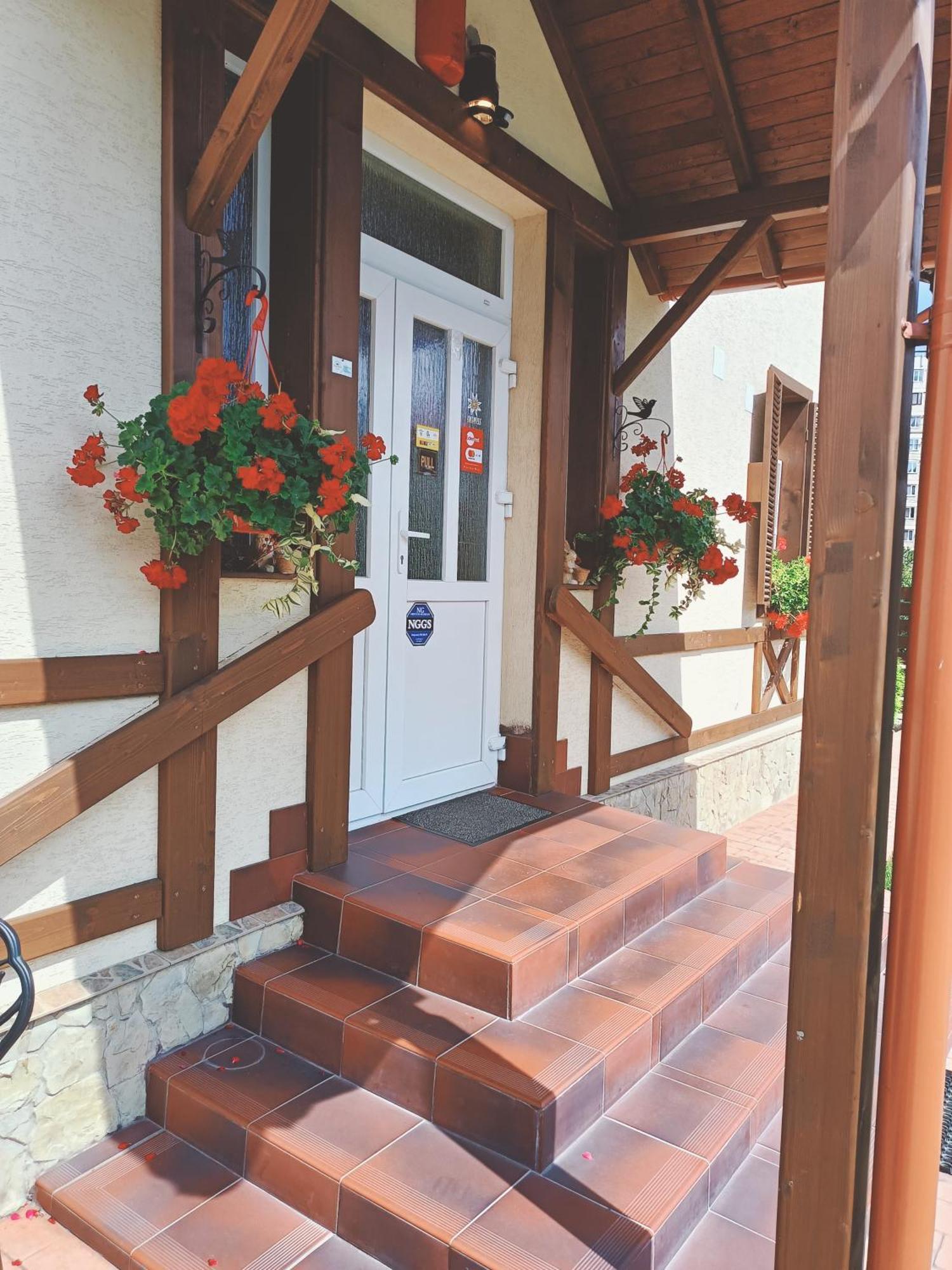 קאמפולונג מולדובנסק Residence Rooms Bucovina מראה חיצוני תמונה