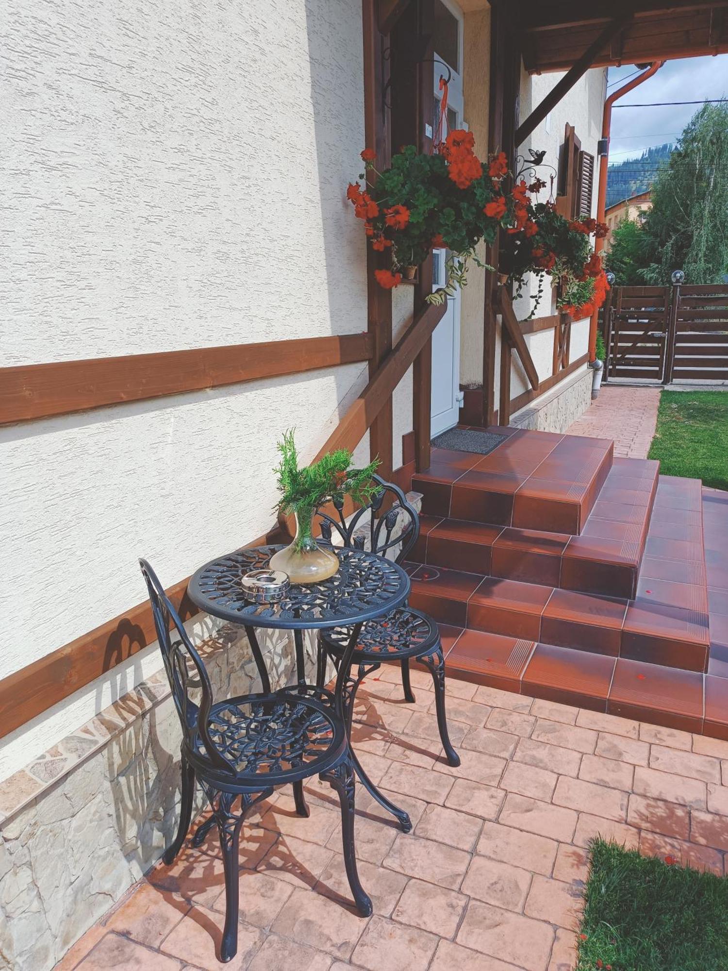 קאמפולונג מולדובנסק Residence Rooms Bucovina מראה חיצוני תמונה